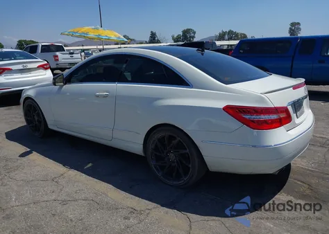 2011 Mercedes-Benz E 350 from USA, damaged, VIN WDDKJ5GB3BF078885